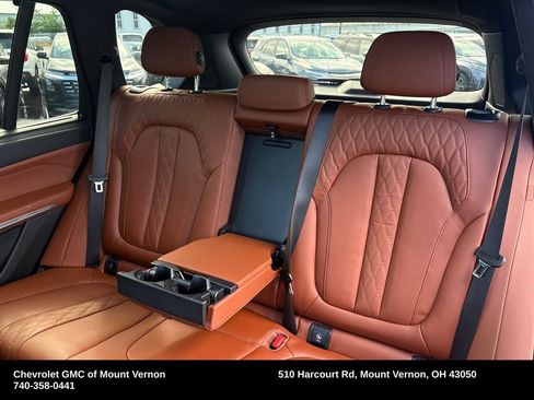Used 2025 BMW X5 M60i AWD/4WD image 27