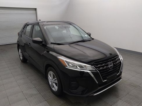 Used 2024 Nissan Kicks S FWD image 13