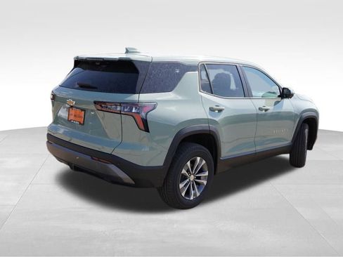 New 2026 Chevrolet Equinox LT w/ Safety and Technology Package image 3