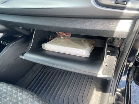 Used 2018 Kia Rio LX image 29