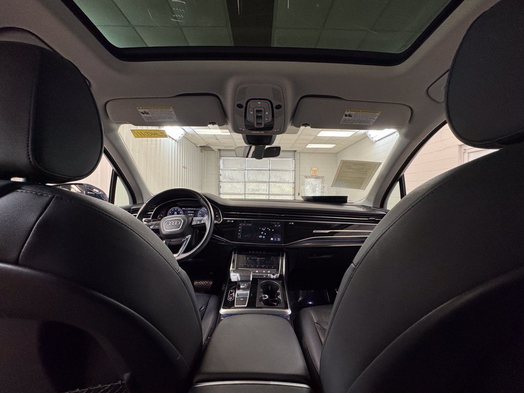 Used 2022 Audi Q7 3.0T Premium AWD/4WD image 22