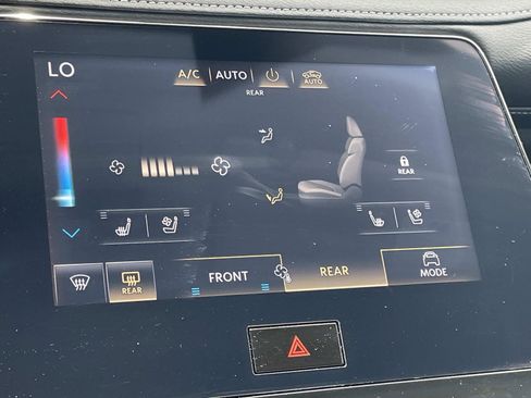 Used 2025 INFINITI QX80 Sensory AWD/4WD image 23