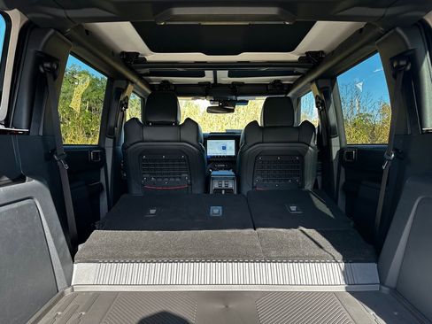 New 2025 Ford Bronco Raptor image 59