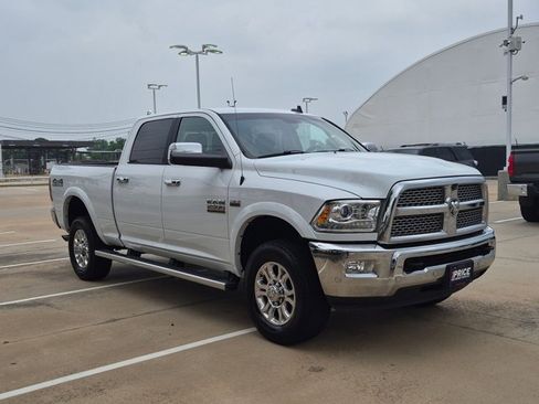 Used 2018 RAM 2500 Laramie w/ Off Road Package AWD/4WD image 3