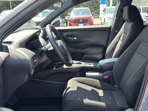 Used 2026 Honda HR-V Sport image 10