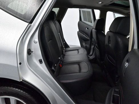 Used 2013 Nissan Rogue SL AWD/4WD image 32