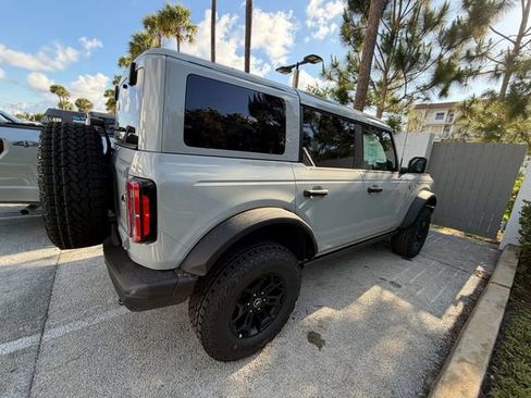 New 2026 Ford Bronco Badlands AWD/4WD image 8