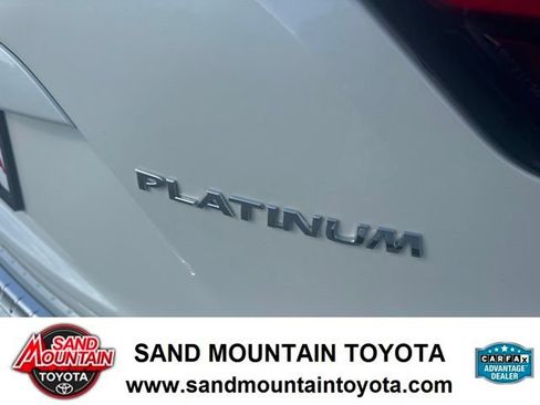 Used 2023 Nissan Murano Platinum w/ Cargo Package FWD image 9