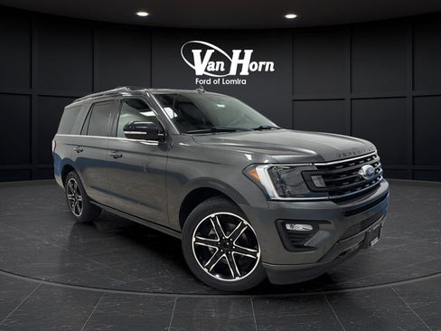 Used 2020 Ford Expedition Limited w/ Equipment Group 303A AWD/4WD image 1