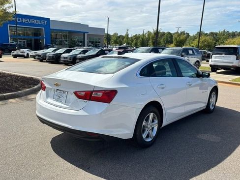 New 2025 Chevrolet Malibu LS w/ Driver Confidence Package FWD image 6