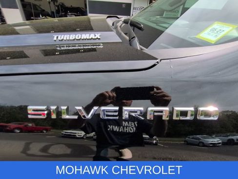 Used 2025 Chevrolet Silverado 1500 Custom AWD/4WD image 32