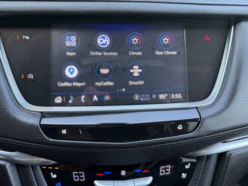 Used 2025 Cadillac XT5 Premium Luxury AWD/4WD image 23