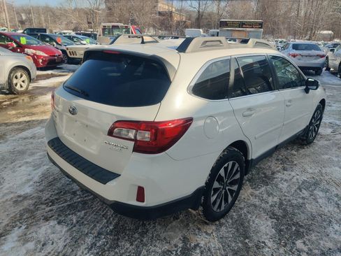 Used 2016 Subaru Outback 2.5i Limited image 6