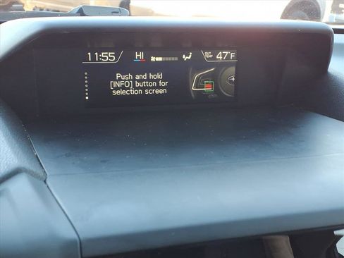 Certified 2023 Subaru Forester Premium image 24