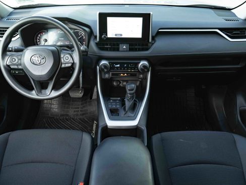 Used 2024 Toyota RAV4 LE AWD/4WD image 25