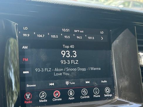 Used 2022 Dodge Durango GT w/ Blacktop Package AWD/4WD image 16