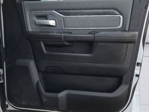Used 2021 RAM 2500 Laramie AWD/4WD image 23