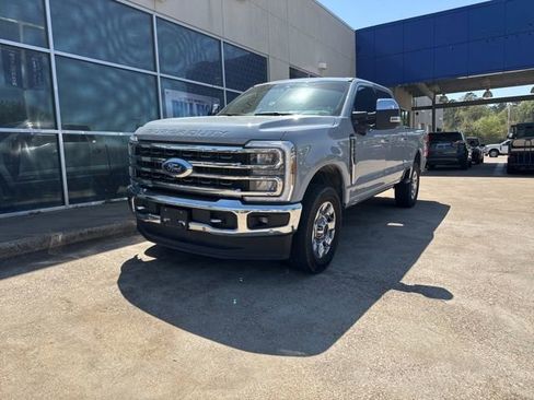 Used 2024 Ford F250 King Ranch w/ Chrome Package image 4