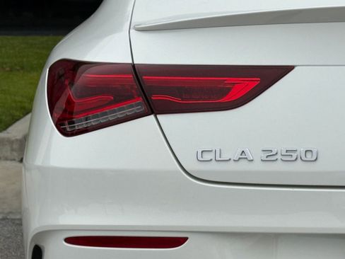 Used 2023 Mercedes-Benz CLA 250 image 10