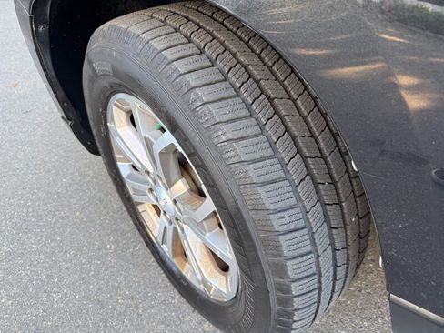 Used 2014 GMC Acadia SLT AWD/4WD image 15