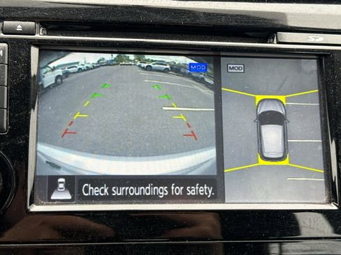 Used 2017 Nissan Rogue Sport SL AWD/4WD image 12