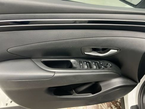 Used 2023 Hyundai Tucson SEL FWD image 20