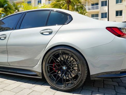 Used 2023 BMW M3 Competition w/ M Carbon Exterior Package AWD/4WD image 18