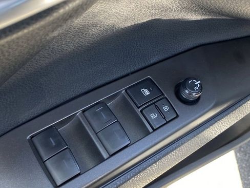 Certified 2023 Toyota Camry SE FWD image 23