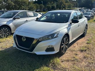 Used 2020 Nissan Altima 2.5 SR image 1