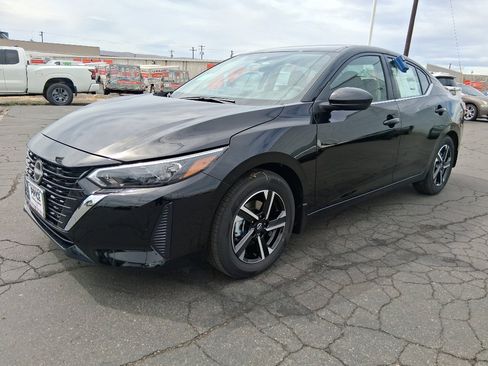 New 2025 Nissan Sentra SV w/ All-Weather Package image 32