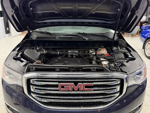 Used 2019 GMC Acadia SLT image 36