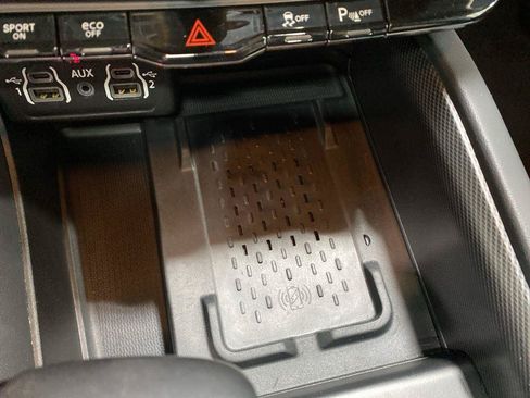 Used 2025 Dodge Durango R/T AWD/4WD image 34