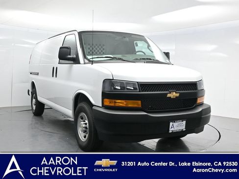 New 2026 Chevrolet Express 2500 w/ Driver Convenience Package RWD image 64