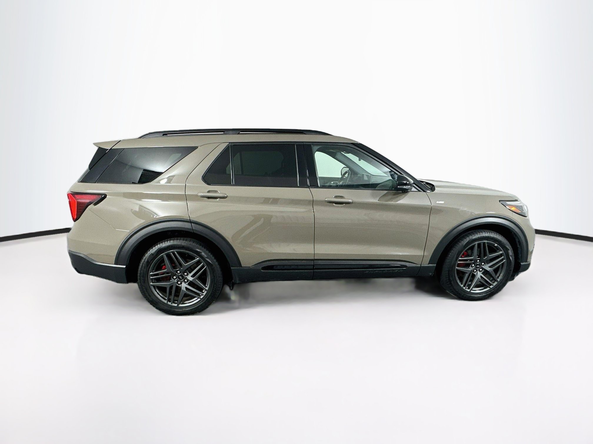 Used 2026 Ford Explorer ST-Line w/ ST-Line Street Pack RWD image 10