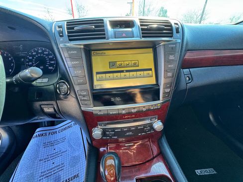 Used 2012 Lexus LS 460 L image 25