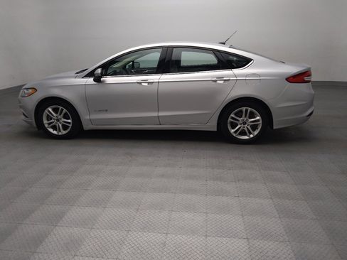 Used 2018 Ford Fusion S FWD image 3