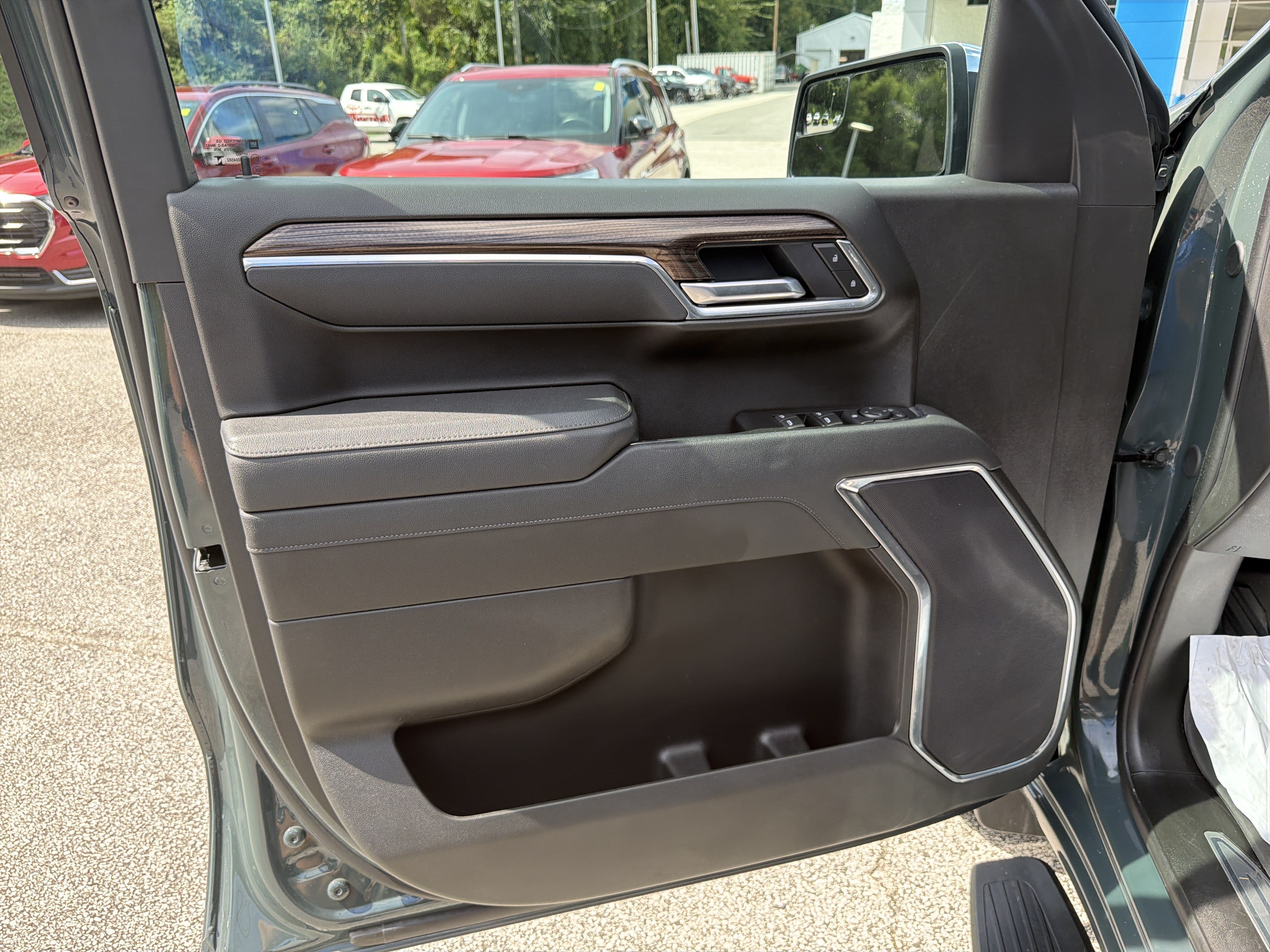 Used 2026 Chevrolet Silverado 1500 LT w/ All Star Edition Plus AWD/4WD image 14