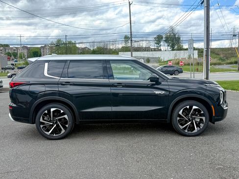 New 2025 Mitsubishi Outlander SEL AWD/4WD image 8