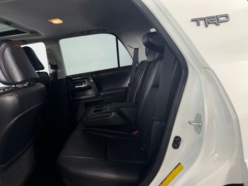 Used 2019 Toyota 4Runner TRD Off-Road Premium AWD/4WD image 26