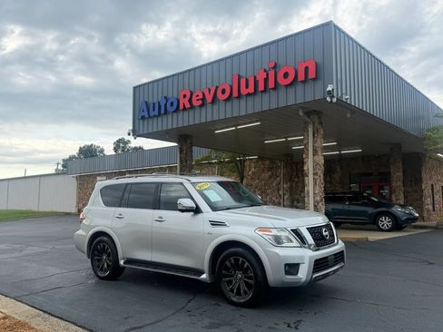 Used 2019 Nissan Armada Platinum w/ Captain's Chairs Package RWD image 1