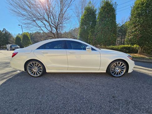 Used 2016 Mercedes-Benz CLS 550 image 6