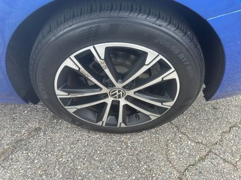 Used 2023 Volkswagen Jetta Sport image 17