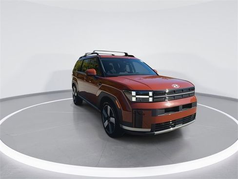 Used 2025 Hyundai Santa Fe Limited image 2