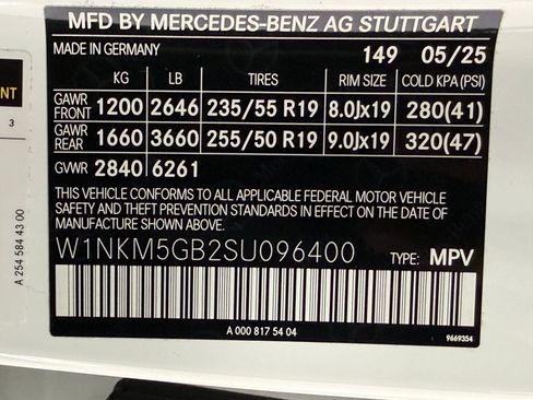 Certified 2025 Mercedes-Benz GLC 350e 4MATIC image 23