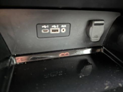 Used 2024 Nissan Altima 2.5 SV image 29