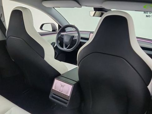 Used 2024 Tesla Model 3 Performance AWD/4WD image 26