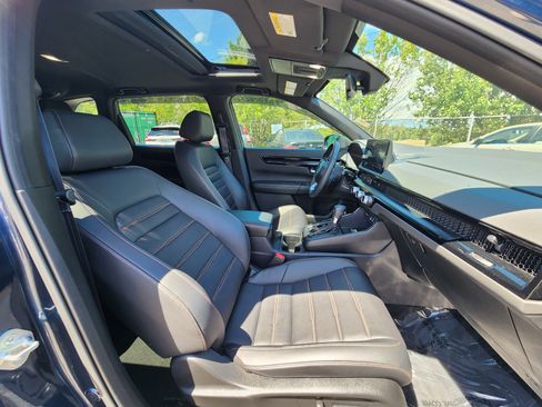 Used 2023 Honda CR-V Sport Touring image 12