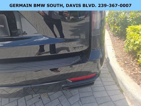 Used 2023 Cadillac Escalade Sport Platinum w/ LPO, ONYX Package image 16