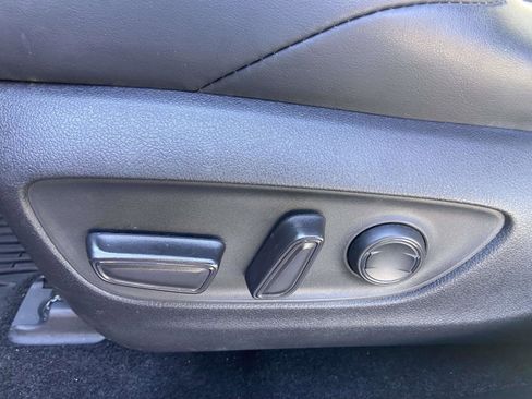 Used 2019 Toyota RAV4 XSE image 18