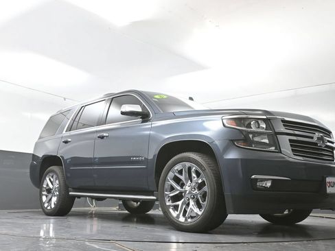 Used 2019 Chevrolet Tahoe Premier AWD/4WD image 59